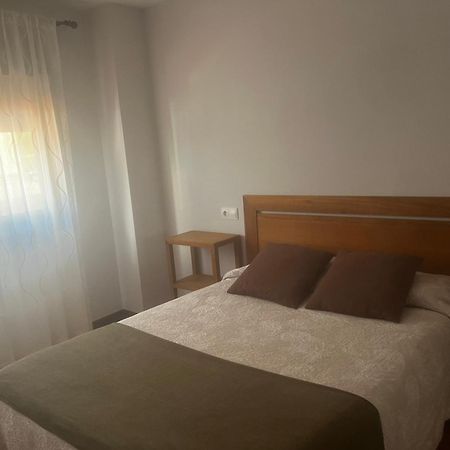 Marivan Cangas de Onis Ngoại thất bức ảnh