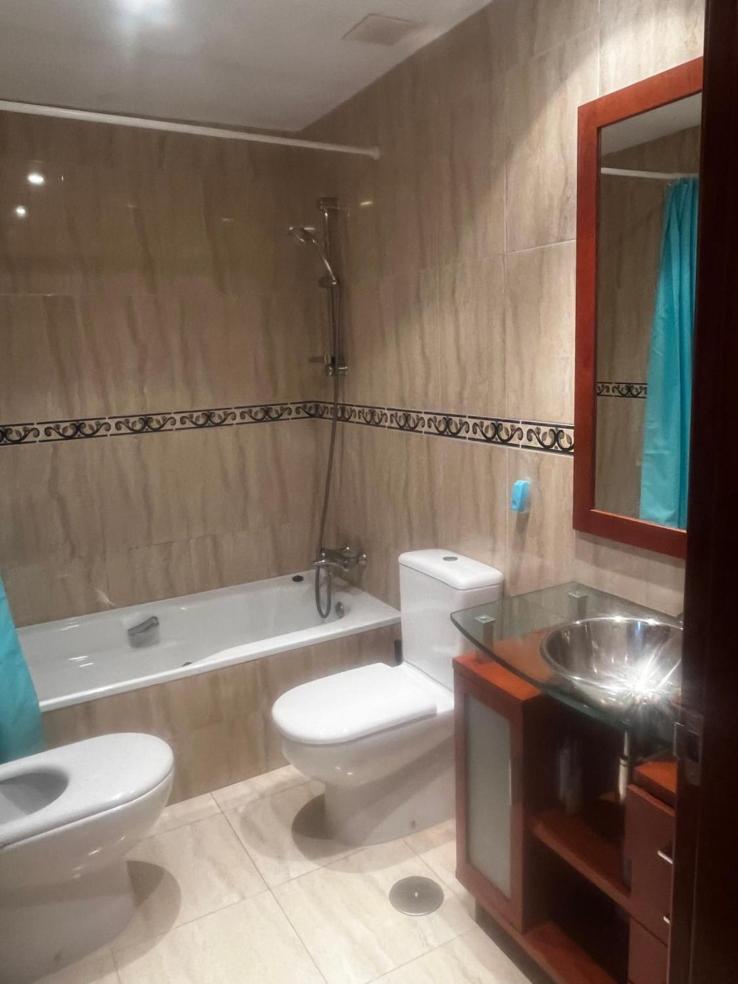 Marivan Cangas de Onis Ngoại thất bức ảnh